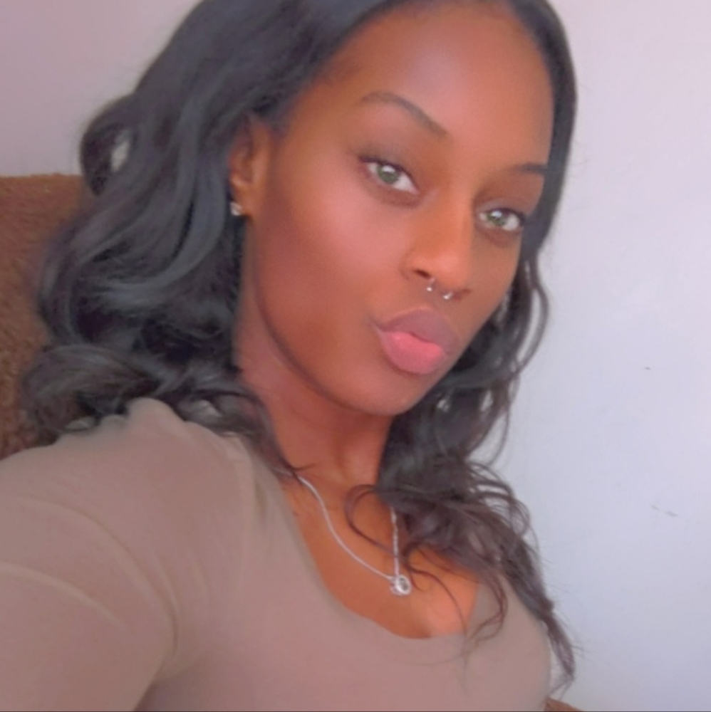Meet your Posher, Octavia